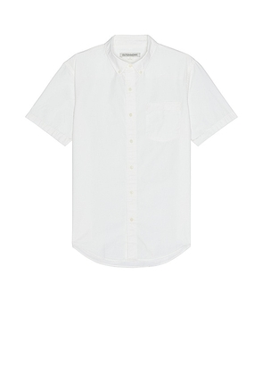 OUTERKNOWN The Short Sleeve Studio Shirt in White. Size S, XL/1X.