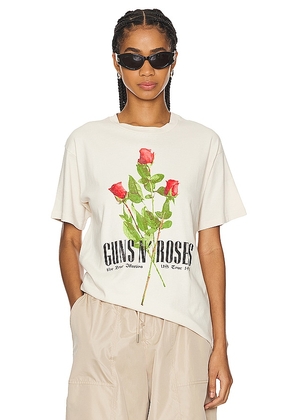 DAYDREAMER Guns N Roses Use Your Illusion Roses Tee in White. Size L, S, XL, XS.