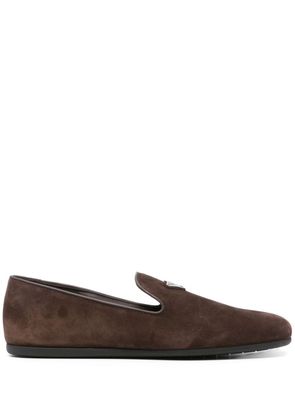 Prada triangle-logo suede loafers - Brown