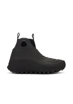 Moncler Acqua High Rain Boots in Black - Black. Size 44 (also in ).