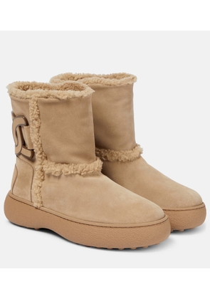 Tod's Suede and shearling ankle boots