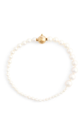Sophie Bille Brahe Small Yellow Gold And Pearl Peggy Bracelet