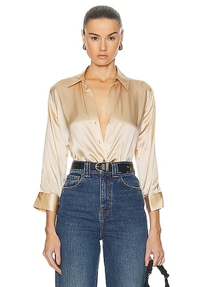L'AGENCE Dani 3/4 Sleeve Blouse in Toasted Almond - Beige. Size M (also in L, S, XL, XS, XXS).
