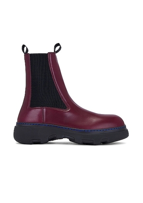 Burberry Gabriel Boot in Plum - Burgundy. Size 41 (also in 42, 43, 44, 45).