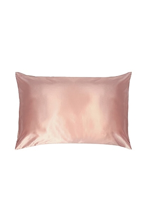 slip Queen/Standard Pure Silk Pillowcase in Pink - Pink. Size all.