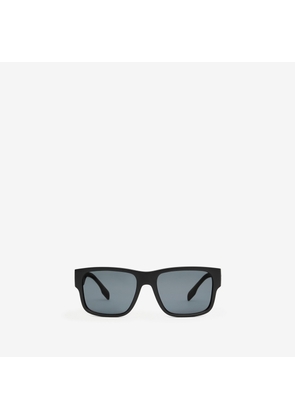 Burberry Logo Detail Square Frame Sunglasses