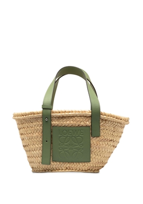 Loewe Pre-Owned 2010-2023 small raffia basket bag - Neutrals