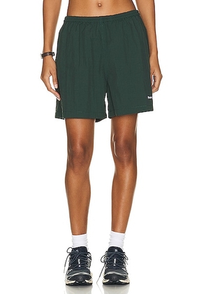 Museum of Peace and Quiet Classic 5 Shorts in Pine - Green. Size XS (also in XL/1X).