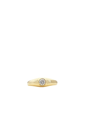 SHASHI Bold Solitaire Ring in Metallic Gold. Size 7, 8.