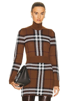 Burberry Kerry Crop Sweater in Dark Birch Brown - Brown. Size XL (also in ).