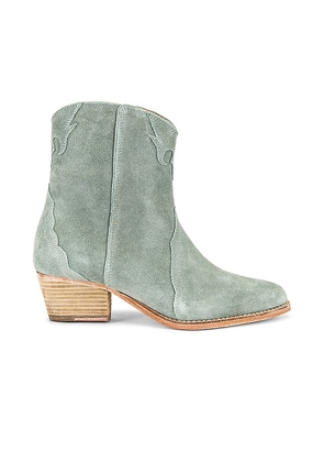 Free People New Frontier Western Boot in Baby Blue. Size 38.5.