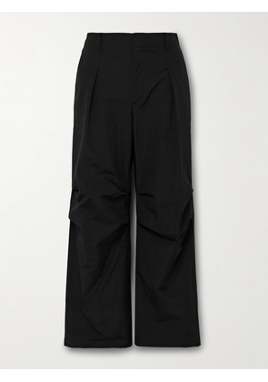 LE 17 SEPTEMBRE - Straight-Leg Pleated Crinkled-Shell Trousers - Men - Black - IT 46