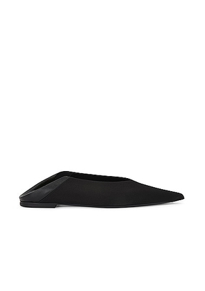 Saint Laurent Carolyn Flat Slipper in Noir - Black. Size 36 (also in 37, 37.5, 38, 38.5, 39, 39.5).