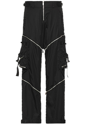 OFF-WHITE Zip Nylon Cargo Pant in Black - Black. Size L (also in S, XL/1X).
