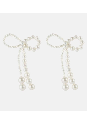 Sophie Bille Brahe Grande Rosette de Perles 14kt gold earrings with pearls