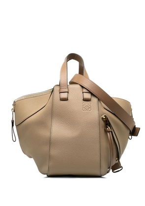Loewe Pre-Owned 2016-2023 small Hammock two-way handbag - Brown