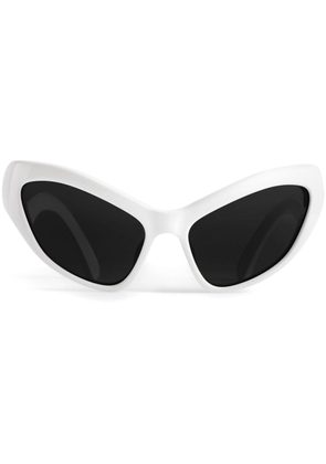 Balenciaga Eyewear Hamptons cat-eye sunglasses - White