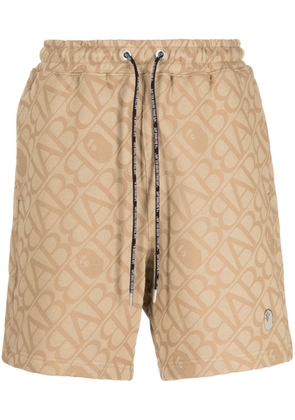 A BATHING APE® monogram-print drawstring-waist shorts - Brown