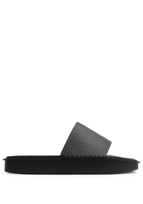 adidas Y-3 slip-on sandals - Black