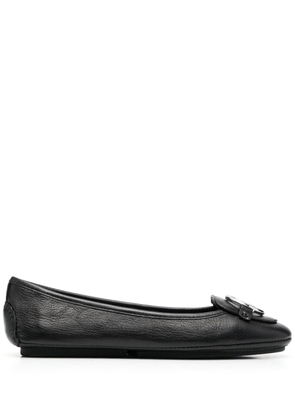 Michael Michael Kors Lillie logo-charm leather ballerina shoes - Black