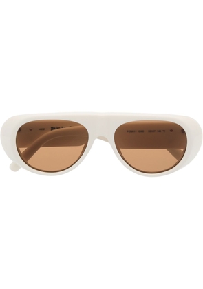 Palm Angels logo-plaque tinted sunglasses - White