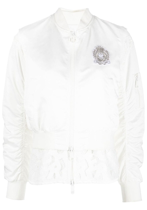 ERMANNO FIRENZE logo-patch zip-up gilet - White