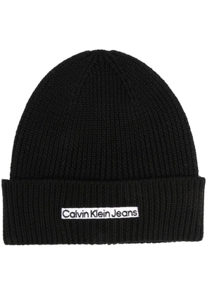 Calvin Klein Institutional-patch knit beanie - Black