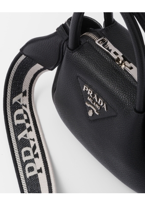 Leather mini handbag with zipper closure