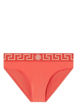 Versace logo-print strap swim trunks - Pink