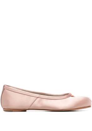 Maison Margiela Tabi satin ballerina shoes - Pink