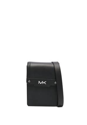 Michael Kors logo-plaque leather messenger bag - Black