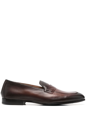Doucal's leather penny-slot loafers - Brown