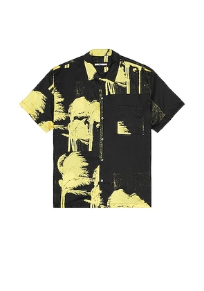 DOUBLE RAINBOUU Hawaiian Shirt in Windy Nice - Black. Size S (also in ).