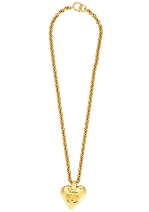 chanel Chanel Coco Mark Heart Necklace in Gold - Metallic Gold. Size all.