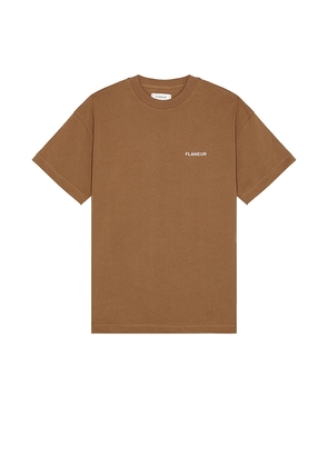 FLANEUR Essential T-Shirt in Brown. Size M, S, XL/1X.