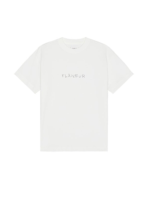 FLANEUR Scribble T-Shirt in White. Size M, S, XL/1X.