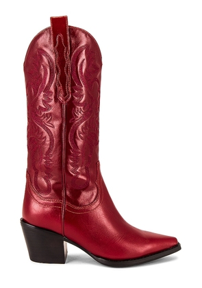 Jeffrey Campbell Dagget Boot in Red. Size 8.