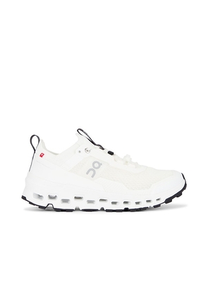 On Cloudultra 2 Pad Sneaker in White. Size 10.5, 11, 13, 8, 8.5, 9.5.