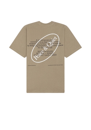 Museum of Peace and Quiet Museum Hours T-Shirt in Grey. Size M, S, XL/1X, XS.