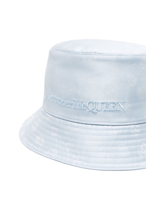 Alexander McQueen embroidered-logo bucket hat - Blue