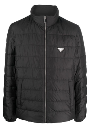 Prada triangle-logo puffer jacket - Black