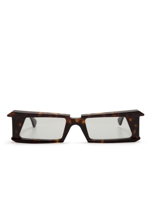 Kuboraum tortoiseshell sculpted-frame sunglasses - Brown