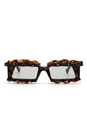 Kuboraum X21 rectangle-frame sunglasses - Brown