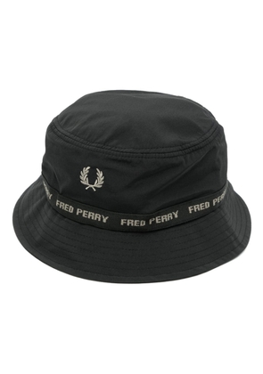 Fred Perry logo-appliqué cotton bucket hat - Black