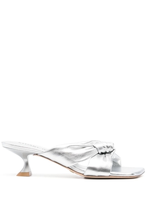 Stuart Weitzman 55mm knot-detail leather mules - Silver