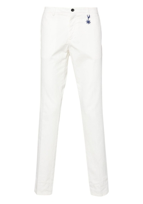 Manuel Ritz slim-fit chino trousers - White