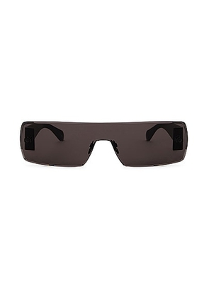 ALAÏA Lettering Logo Rectangular Sunglasses in Black & Grey - Black. Size all.