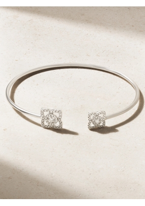 De Beers Jewellers - Enchanted Lotus 18-karat White Gold Diamond Bangle - 17,15