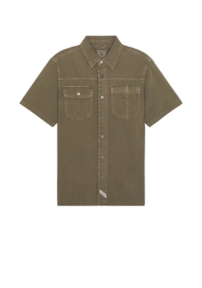 LEVI'S Otter Auburn Worker Shirt in Brown. Size M, S, XL/1X.