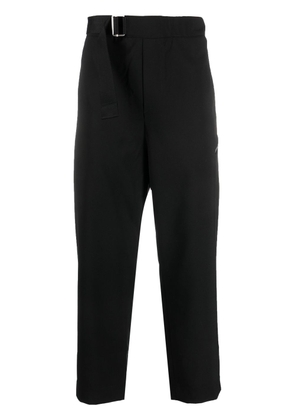 OAMC belted-waist cropped trousers - Black